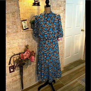 Ann Taylor dress 👗